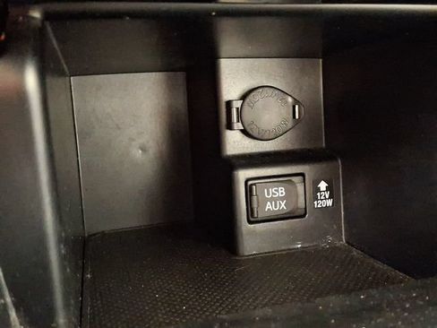 Used 2012 Toyota Camry LE FWD image 22
