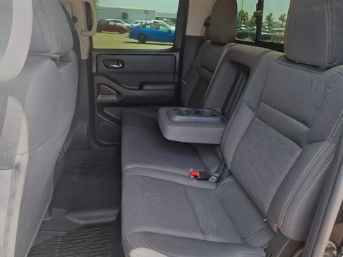Certified 2024 Nissan Frontier SV w/ SV Convenience Package RWD image 25