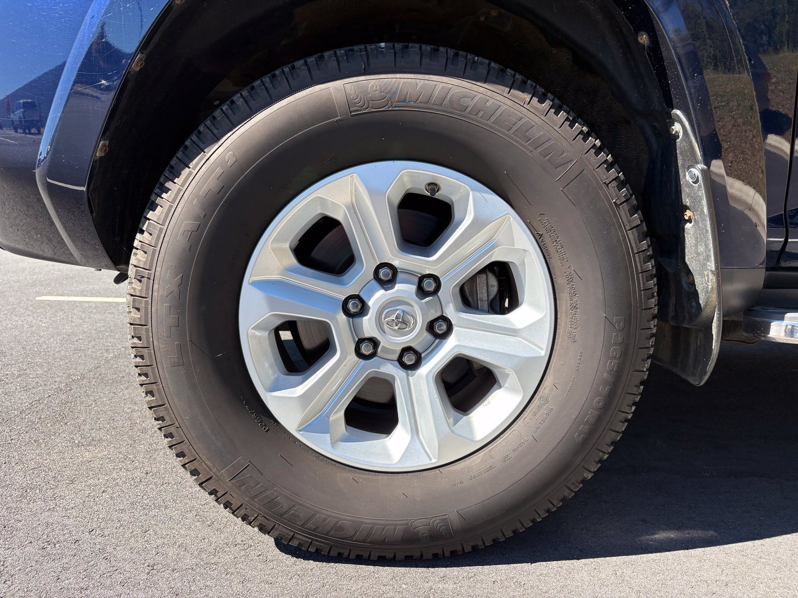 Used 2016 Toyota 4Runner SR5 Premium AWD/4WD image 10
