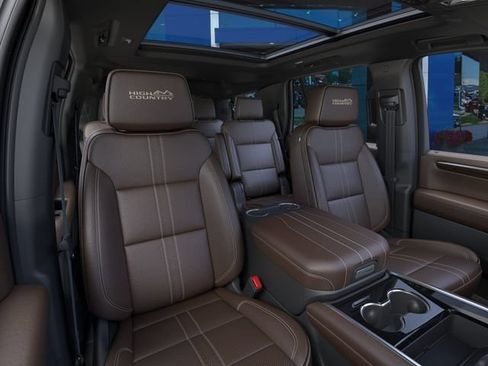 New 2026 Chevrolet Tahoe High Country AWD/4WD image 18