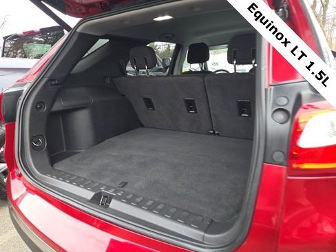 Used 2018 Chevrolet Equinox LT image 9