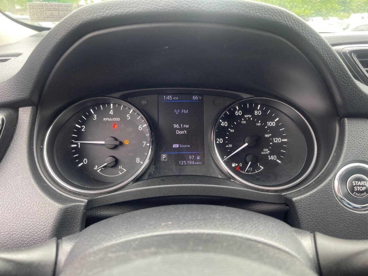 Used 2018 Nissan Rogue SV AWD/4WD image 15