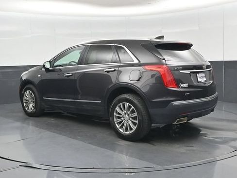 Used 2017 Cadillac XT5 Luxury w/ Driver Awareness Package AWD/4WD image 35