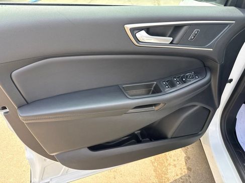 Used 2024 Ford Edge SEL w/ Convenience Package AWD/4WD image 7