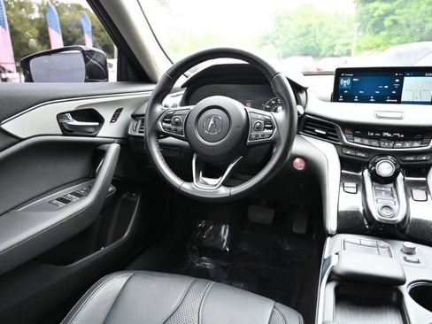 Used 2023 Acura TLX w/ Technology Package image 13