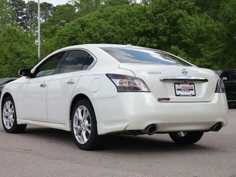 Used 2014 Nissan Maxima 3.5 SV w/ SV Value Package FWD image 3