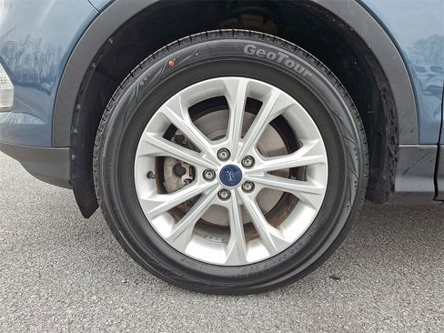 Used 2018 Ford Escape SE image 8