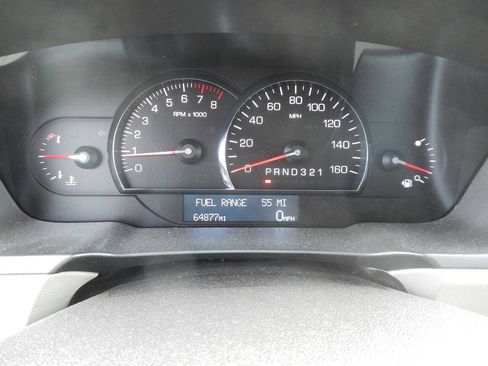Used 2009 Cadillac DTS FWD image 3