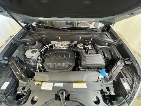 Certified 2024 Volkswagen Atlas Peak Edition SEL image 31