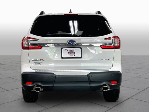 Used 2025 Subaru Ascent Premium AWD/4WD image 4