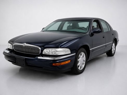 Used 2002 Buick Park Avenue Ultra w/ Gran Touring Pkg FWD image 2
