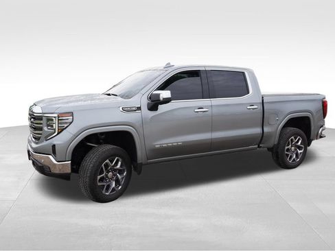 Used 2025 GMC Sierra 1500 SLT w/ SLT Premium Plus Package AWD/4WD image 10