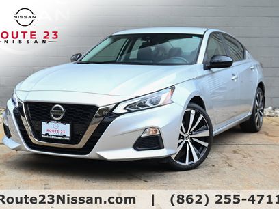 Certified 2022 Nissan Altima 2.5 SR