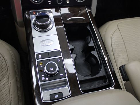 Used 2020 Land Rover Range Rover HSE AWD/4WD image 34
