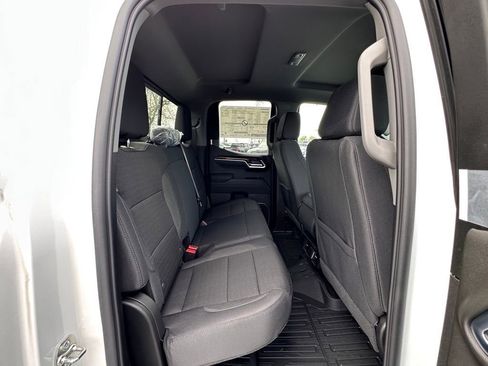 New 2026 GMC Sierra 1500 SLE AWD/4WD image 14