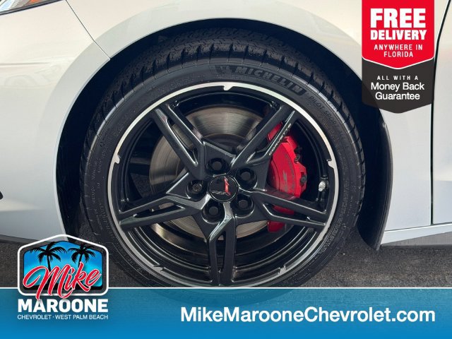 Used 2023 Chevrolet Corvette Stingray Preferred Cpe w/ Z51 Performance Package RWD image 1