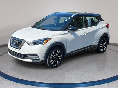 Used 2019 Nissan Kicks SR