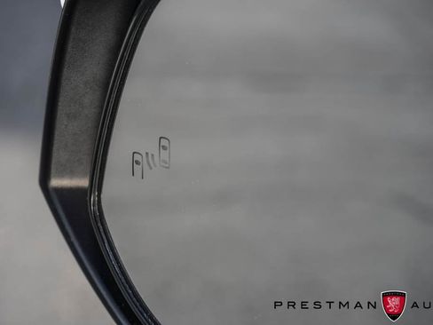 Used 2023 Toyota 4Runner Limited image 25