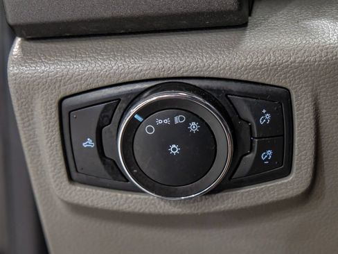 Used 2022 Ford F250 XL w/ STX Appearance Package AWD/4WD image 27