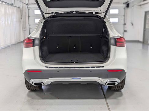 Certified 2025 Mercedes-Benz GLA 250 4MATIC image 36