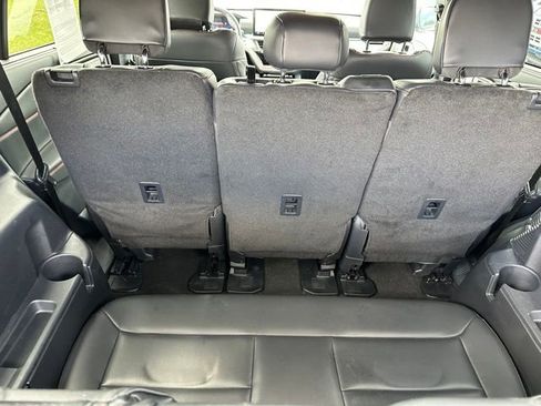 Used 2025 Ford Explorer ST-Line w/ Premium Package AWD/4WD image 10