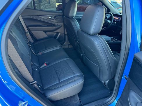 Used 2024 Chevrolet Blazer EV LT image 11
