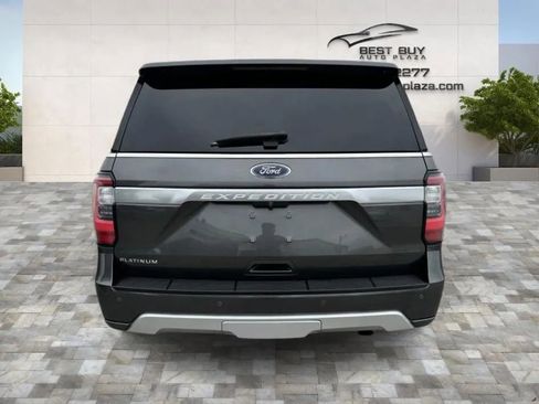 Used 2018 Ford Expedition Platinum AWD/4WD image 5
