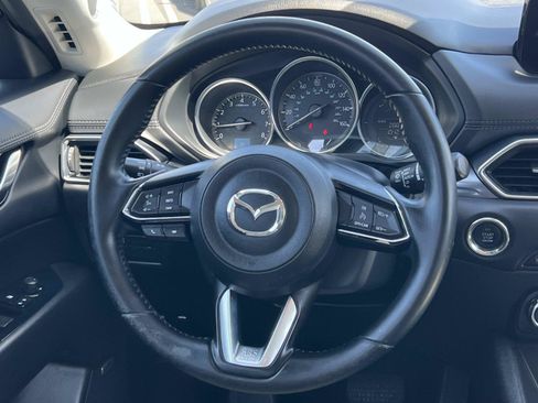 Used 2017 MAZDA CX-5 Touring w/ Preferred Equipment Package FWD image 8