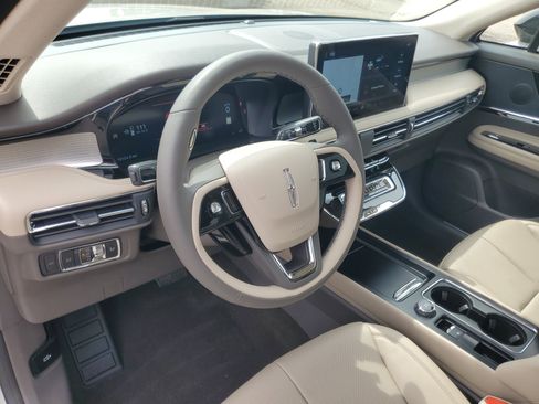 Used 2024 Lincoln Corsair AWD w/ Equipment Group 101A image 13