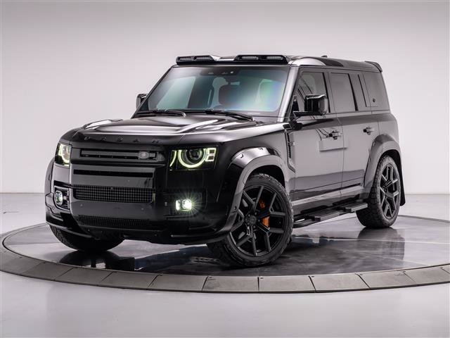 Used 2023 Land Rover Defender 110 V8 AWD/4WD image 1
