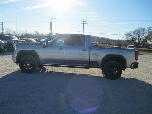 New 2026 GMC Sierra 2500 Denali Ultimate image 9