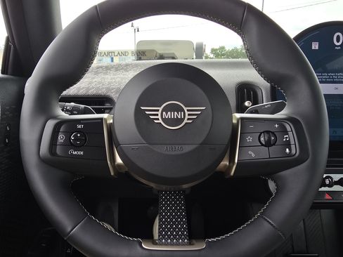 Used 2025 MINI Cooper S FWD image 20