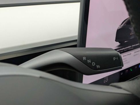 Used 2022 Tesla Model Y Performance AWD/4WD image 29