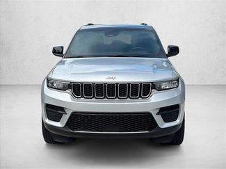 Used 2025 Jeep Grand Cherokee Laredo w/ Luxury Tech Group I RWD video 2