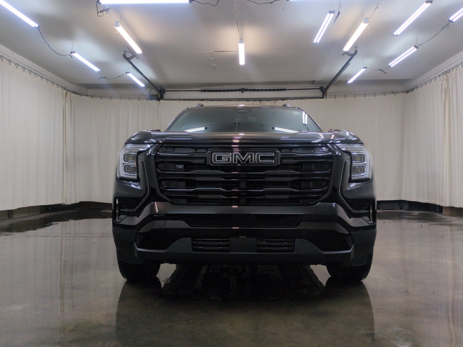New 2027 GMC Terrain Elevation w/ Elevation Premium Package AWD/4WD image 10