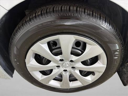 Used 2026 Toyota Corolla LE FWD image 11
