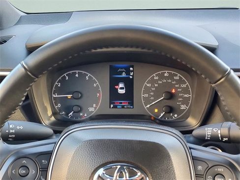 Used 2025 Toyota Corolla SE image 15