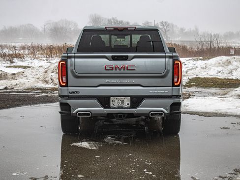 Used 2026 GMC Sierra 1500 Denali image 3