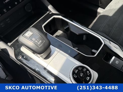 Used 2025 Mitsubishi Outlander SE AWD/4WD image 28
