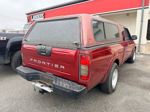 Used 2004 Nissan Frontier XE w/ (VTP) Value Truck Pkg image 6