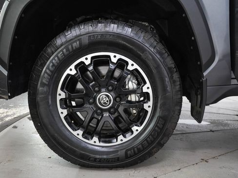 Used 2022 Toyota Tundra SR5 w/ TRD Off-Road Package AWD/4WD image 29
