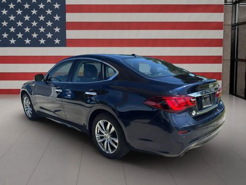 Used 2015 INFINITI Q70 3.7 RWD image 7