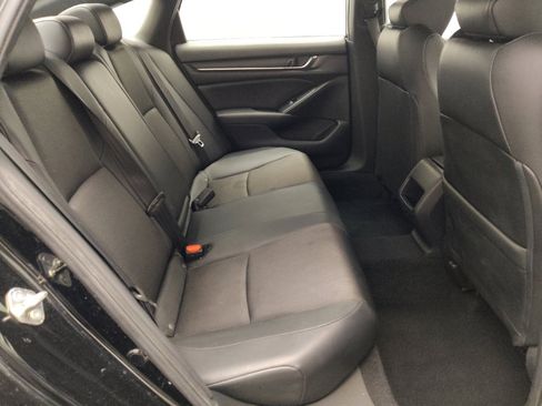 Used 2020 Honda Accord Sport image 19