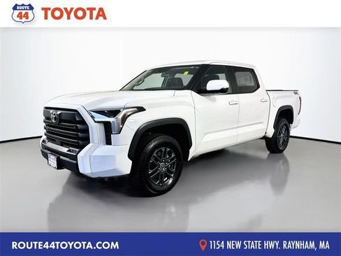 Used 2024 Toyota Tundra SR5 w/ SR5 Convenience Package AWD/4WD image 1