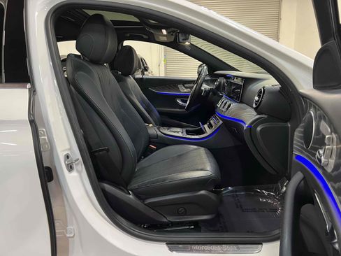 Used 2021 Mercedes-Benz E 350 Sedan image 34