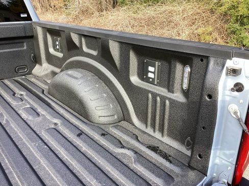 New 2026 Ford F250 Lariat w/ Black Appearance Package image 12