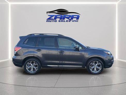Used 2017 Subaru Forester 2.5i Touring AWD/4WD image 8
