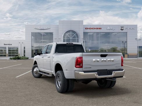 New 2026 RAM 3500 Laramie w/ Max Tow Package AWD/4WD image 3