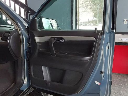 Used 2008 Saturn Outlook XE image 11