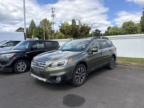 Used 2016 Subaru Outback 3.6R Limited AWD/4WD image 1